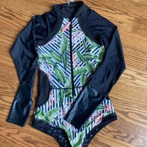 Long sleeve one piece